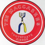 THE MACCABEES / TOOTHPASTE KISSES (7")